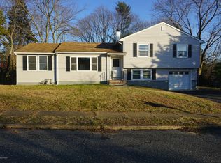 8 Jagger Ave, Neptune, NJ 07753