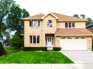 2293 Webster Ln, Des Plaines, IL 60018