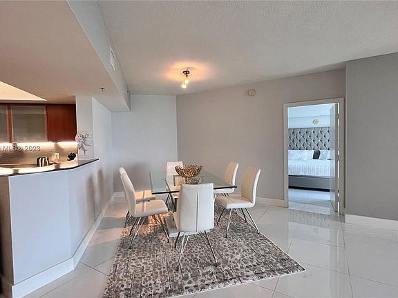 5th image of 16699 Collins Ave APT 1104