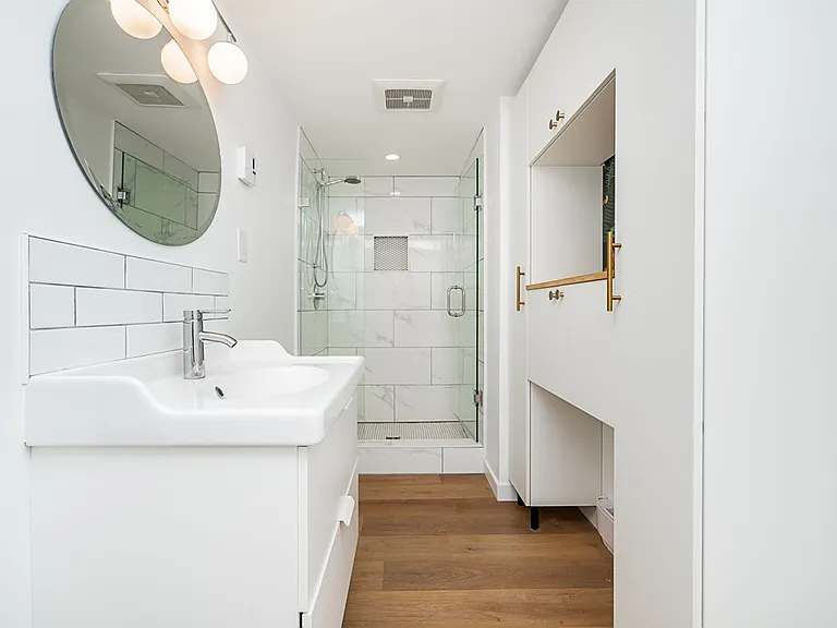 1412 E 10th Ave — Photo 17