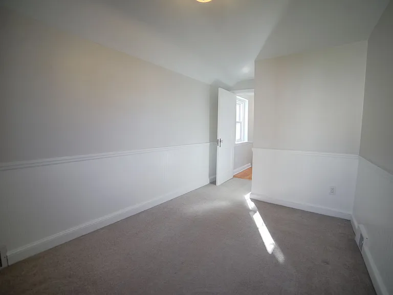 213 Heatherwood Rd — Photo 33
