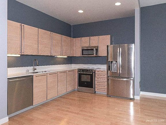 3rd image of 1160 Mission St Unit 512