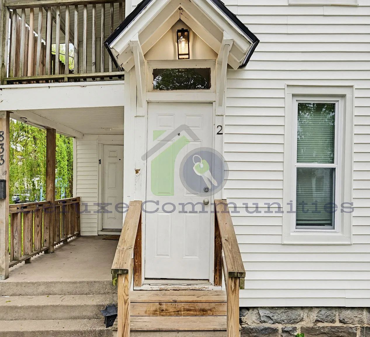 833 McReynolds Ave NW — Photo 4