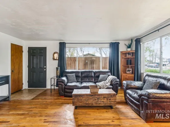3840 N Jackie Ln, Boise, ID 83704