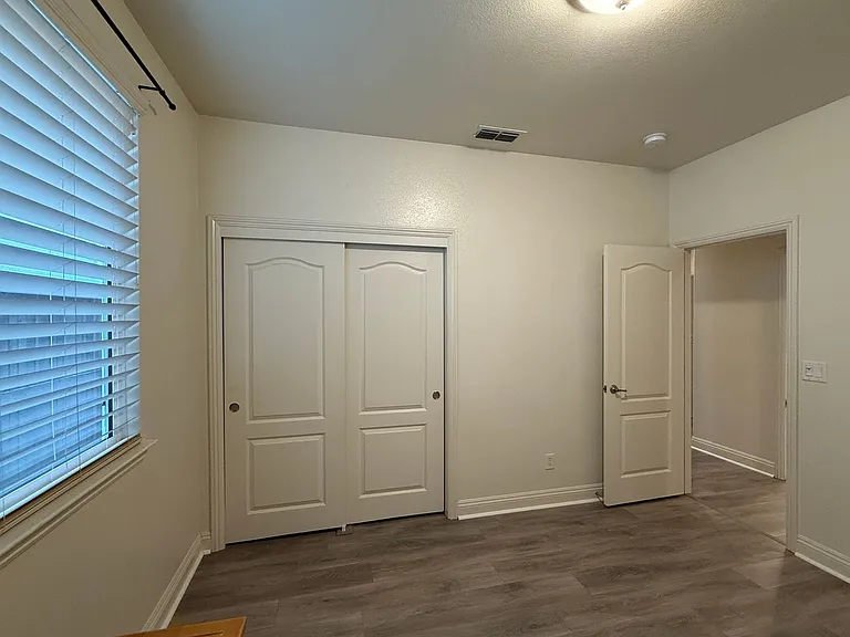 4221 Anatolia Dr — Photo 21