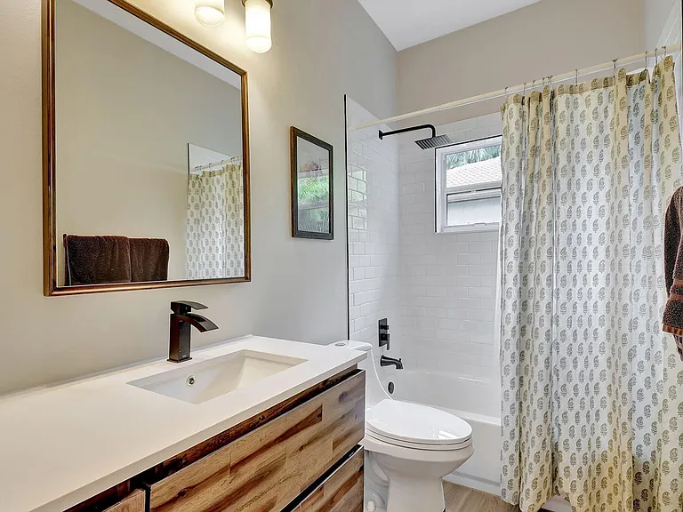 11723 Waterbend Ct — Photo 19