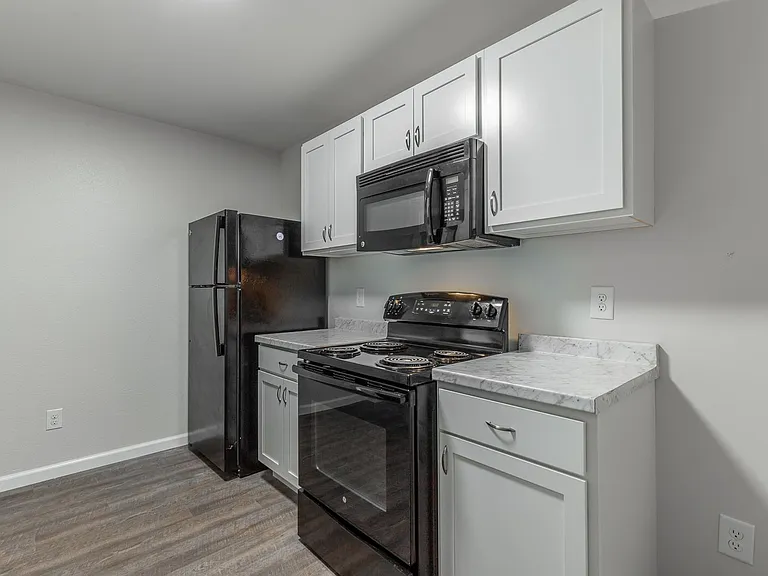 5972 Dayton Blvd — Photo 7