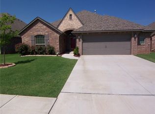 3808 Presidio Cir, Norman, OK 73072