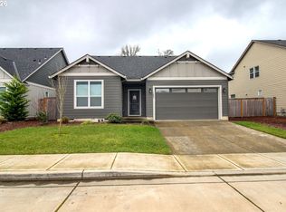 1683 S Quartz Dr, Cornelius, OR