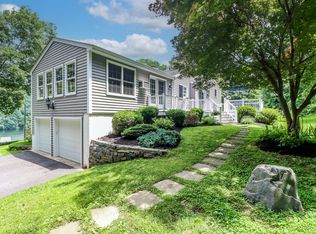 21 Lillinonah Drive, Brookfield, CT 06804