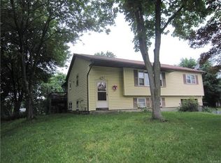 96 Monarch Dr, Newburgh, NY 12550