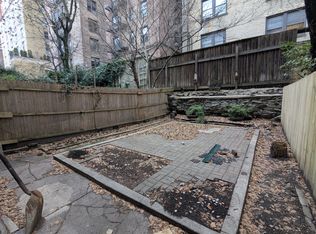 142 W 80th St APT 1, New York, NY 10024