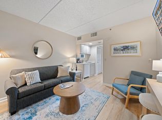 Bella Vista, Lake Geneva, WI 53147