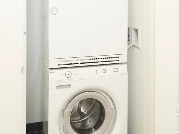 70 Pine Street image 3 of 20