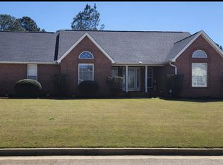 401 Bay Laurel Cir, Warner Robins, GA