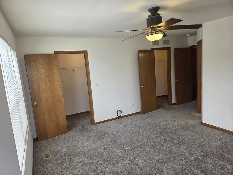 4934 Montauk Dr — Photo 15