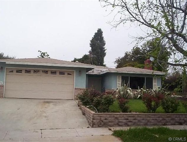 1st image of 11890 Lombard Ln