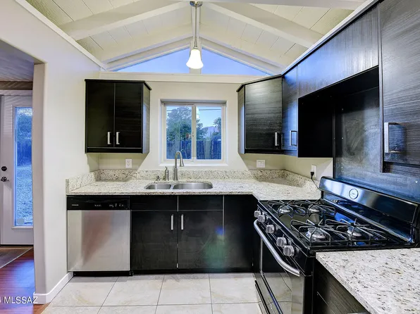 4619 E 16th St, Tucson, AZ 85711