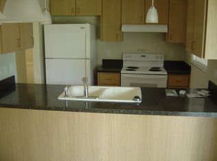 2021 SE 40th Street Rd APT B, Ocala, FL 34480