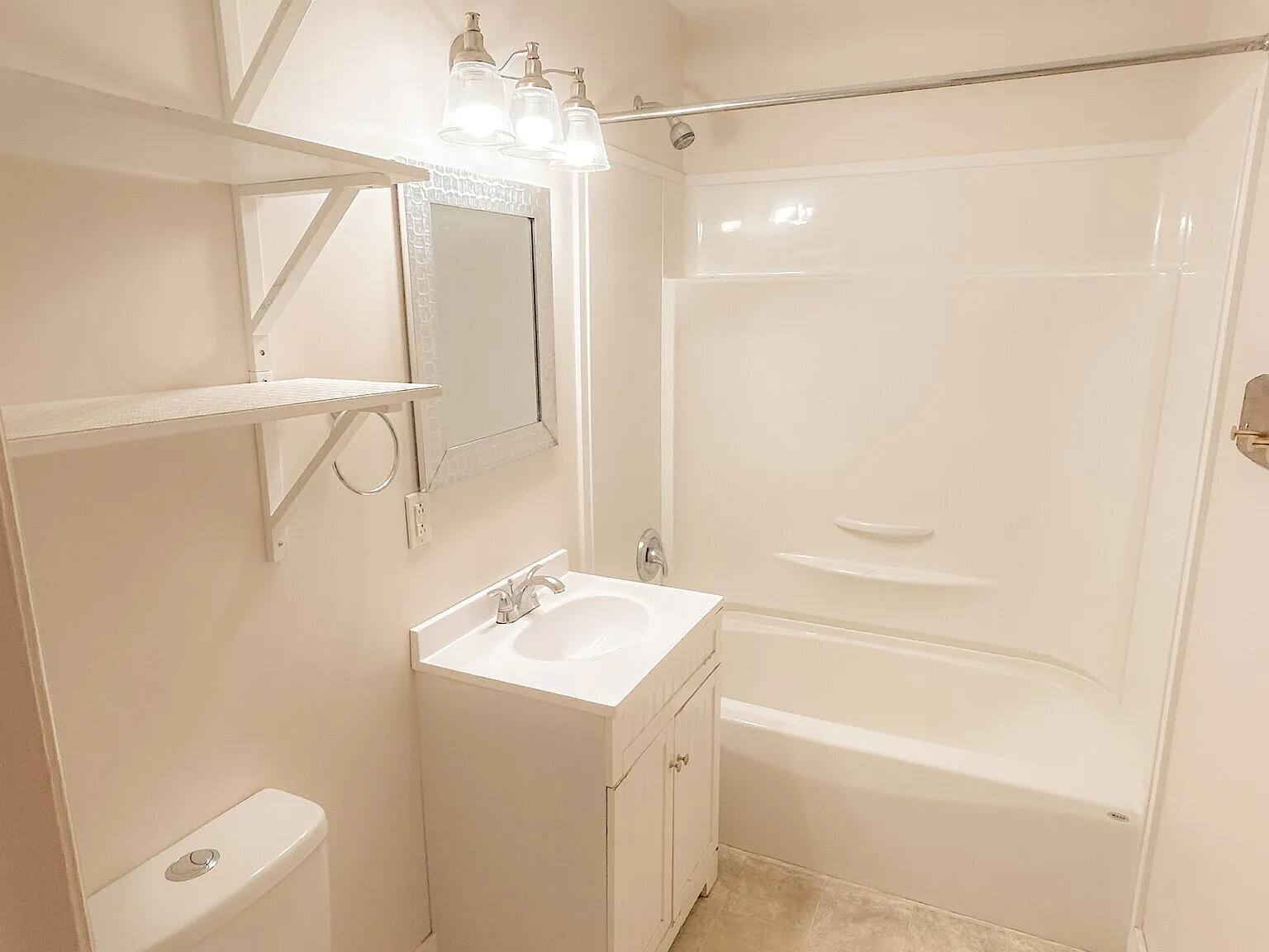 2 bed, $1,800 — Photo 3