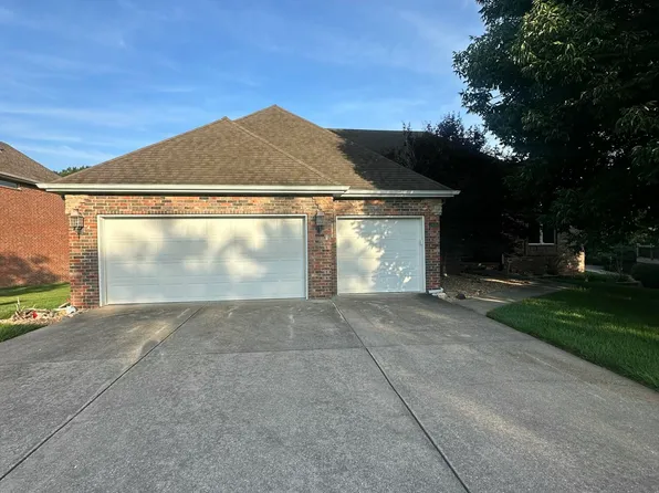 1889 S Bristol Avenue, Springfield, MO 65809