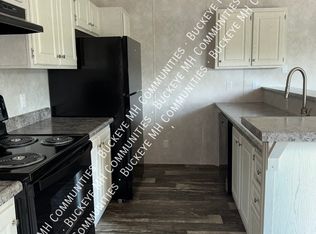 213 Dean Dr #R, New Kensington, PA 15068