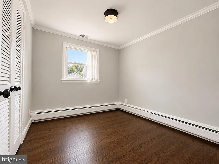 2512 N Kenilworth St — Photo 9