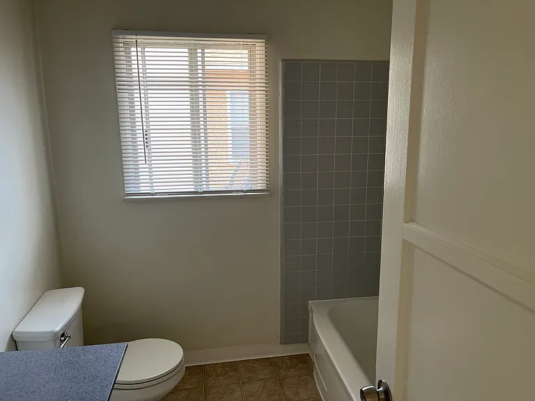 4404 Gondar Ave — Photo 3