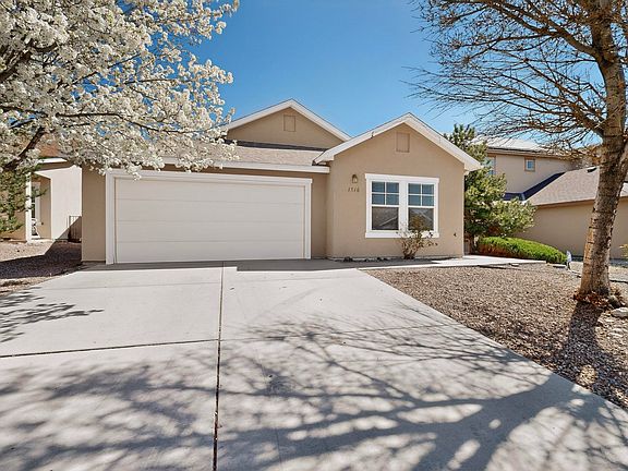 2nd image of 1316 Reynosa Loop SE