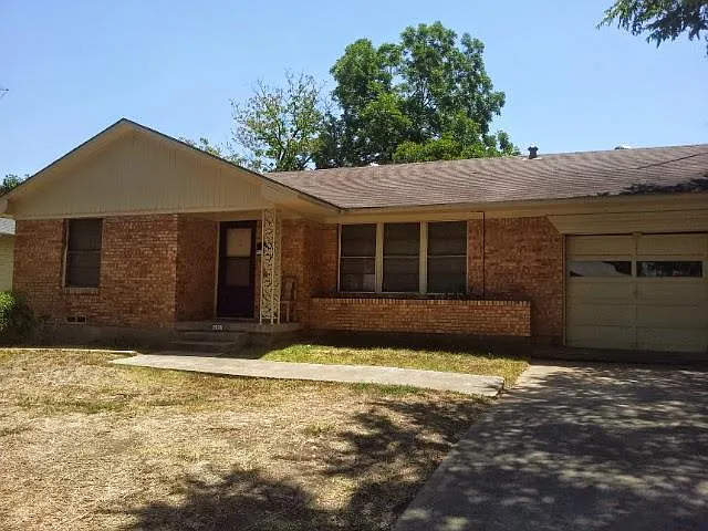 2938 Healey Dr — Photo 6