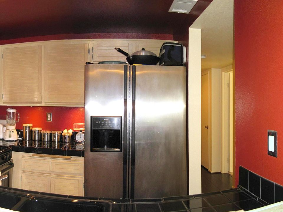 1st image of 24147 Del Monte Dr Unit 292