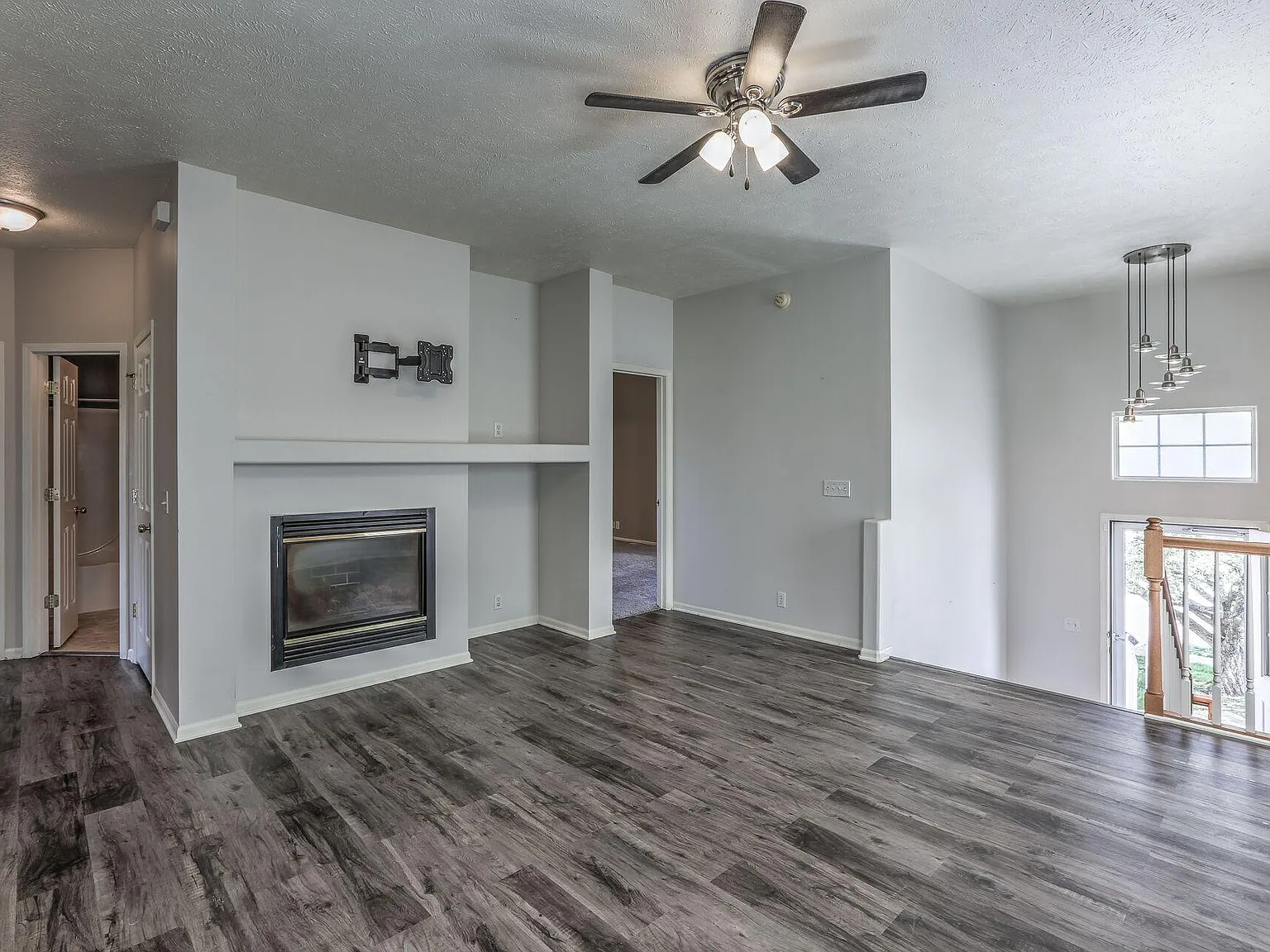 3 bed, 1600 sqft, $1,950 — Photo 4