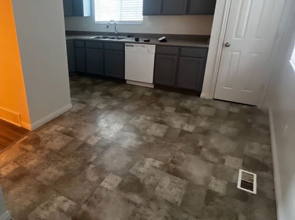 296 W Pages Ln APT 7