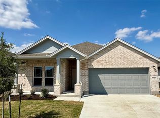 461 Young St, Buda, TX 78610