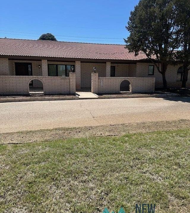 1st image of 1713 Loretta Ln