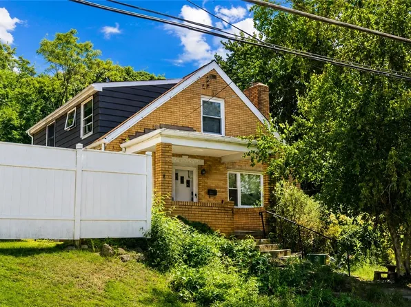 612 Pine St, Ambridge, PA 15003