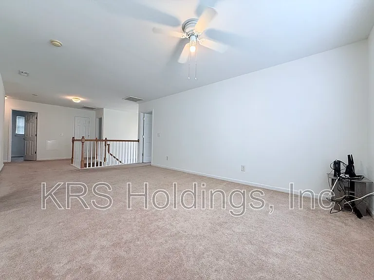 1904 Beckwood Ct — Photo 8