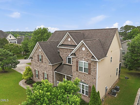 3rd image of 4001 Fern Cottage Ln