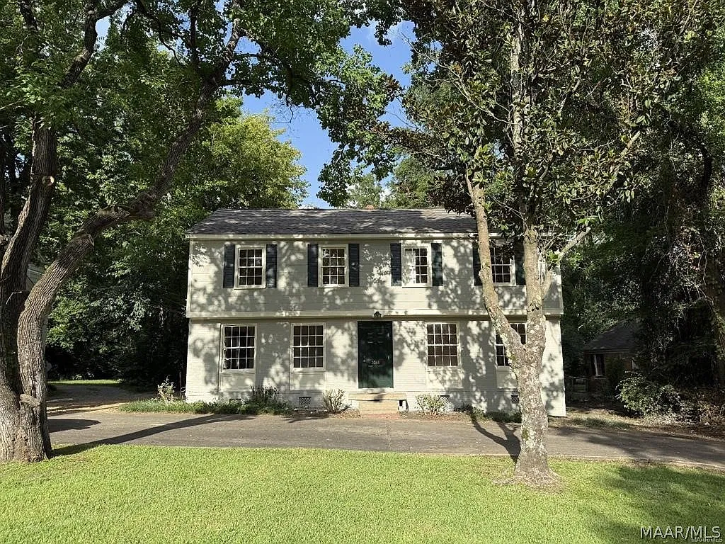 2 bed, 1.0 bath, 1000 sqft, $1,000 — Photo 1