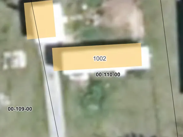 1002 Vallado Dr, Weidman, MI 48893