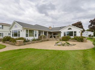 512 E Shore Dr, Battle Creek, MI 49017