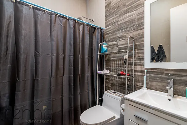 Rented by Rennit Inc. | media 51