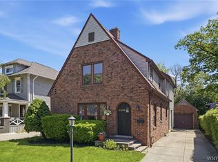 3925 Washington St, Niagara Falls, NY 14305