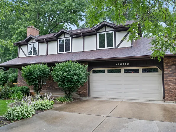 28W120 Hickory Ln, Northwoods, IL 60185