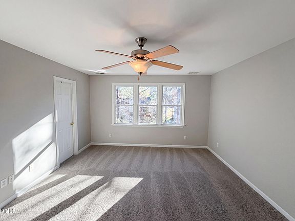 4th image of 304 Arlington Rdg