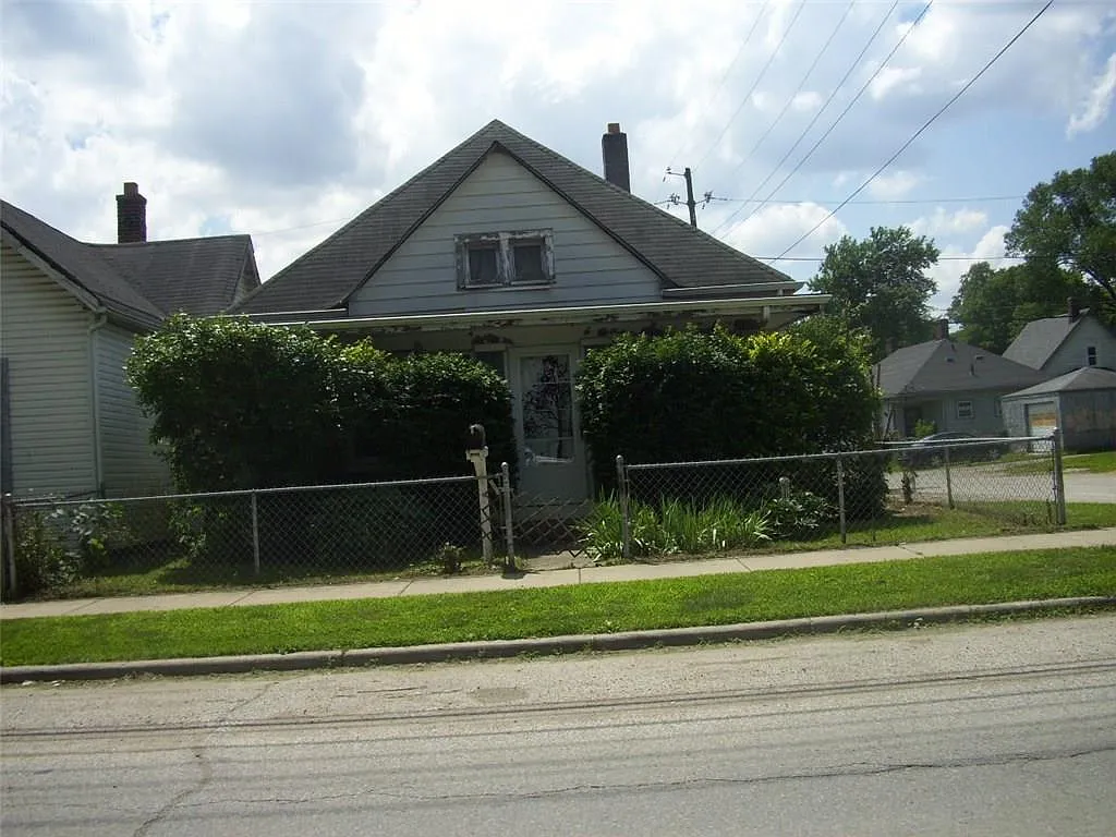502 S Warman Ave photo 1