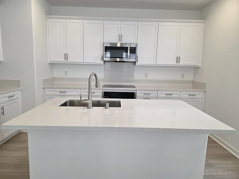 31386 Lolite Dr — Photo 3