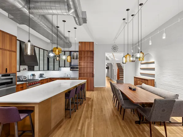 363 Greenwich Street image 3 of 8