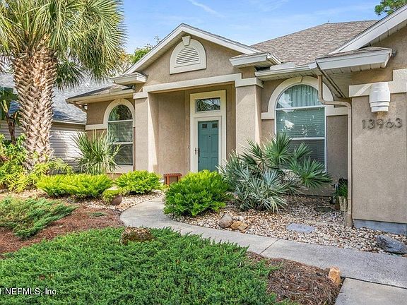 3rd image of 13963 Sea Prairie Ln