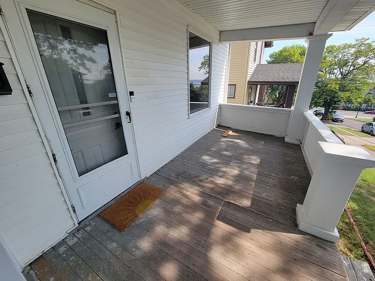 422 N 13th Ave E — Photo 25